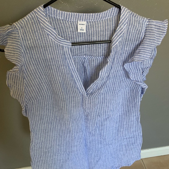 Old Navy Tops - NWT Summer Striped Top